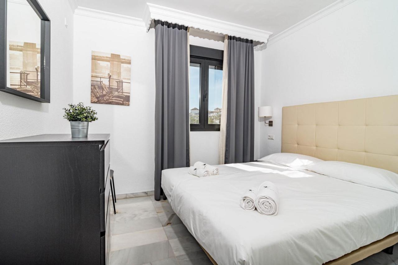 Harbor Getaway In The Heart Of Puerto Banus With Walking Dictance To Everything Marbella Buitenkant foto